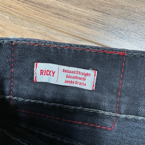 Men’s Ricky Relaxed Straight Leg Black True Religion Pants Size (36”x 31”) - Picture 4 of 10